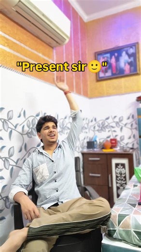 "homework ke time me absent" #schoolmemes #studentlife #funnyvideo #schooldays #relatable