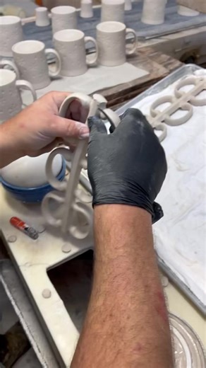 Did you know that every mug handle in our Newell, WV factory is applied by (very skilled) hand? Including our festive Snowflake Embossed Mug ❄️ Our factory has been bustling to get dishes ready for our upcoming Black Friday sales! Coming to you Sunday, November 19 ⏳ | Fiesta Dinnerware