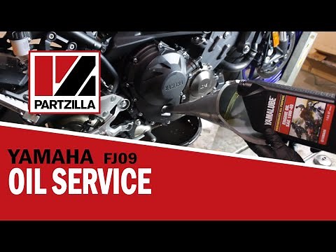 How to Change the Oil on a Yamaha FJ09 Motorcycle | Partzilla.com