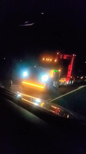 Keep Going Driver: Big Rig Ambition Keep Going Driver: Big Rigs @ Night🌙 bigrigzatnight