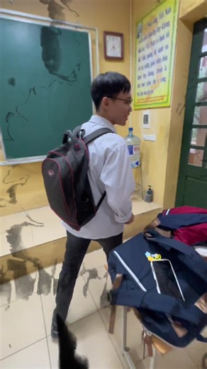 Hình Phạt Xem Lén: Tìm Hiểu Và Cảnh Báo