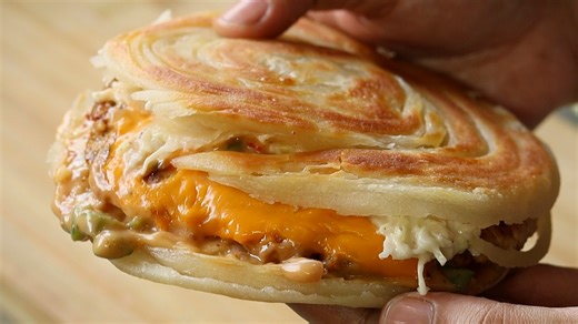 85K views · 820 reactions | Finally I Tried Dubai Viral Paratha Smash Burger  Step By Step Recipe by (YES I CAN COOK) Subscribe my YouTube channel to find organized playlists for your favorite recipes. https://www.youtube.com/channel/UCQYEUlU9k9iqyPLh31ZMUdQ | Yes I can cook | Facebook