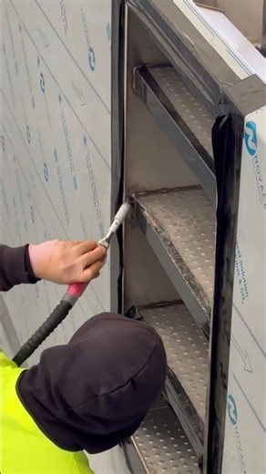 We are constructing a stainless steel overflow swimming pool 20 × 6m