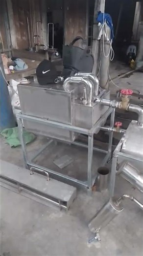 MANUFACTURING A 30KG PYROLYSIS MACHINE EQUIPPED WITH A SHELL AND TUBE TYPE CONDENSOR