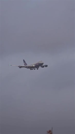 ATERRIZAJE BOEING 747 REINA DE LOS CIELOS EN MADRID BARAJAS AIRPORT #aviation #aterrizaje #aviones