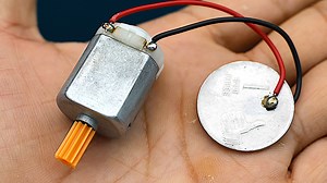 Today I am going to show you how to do 3 simple inventions using recycled materials at home Thanks for Watching the Video and SUBSCRIBE for more Videos *** Follow Me On FaceBook *** https://www.facebook.com/AmandaTelevision *** Product Links for DIY Projects (Affiliate links) *** RC Rock Crawler Car https://amzn.to/3BKyGNi 100W Glue Gun with Glue Sticks https://amzn.to/3l5VSzF BO Geared Motor with Wheels https://amzn.to/3rD6IOW Soldering Iron Kit https://amzn.to/3BPMO8e Cutting Mat Double sided 