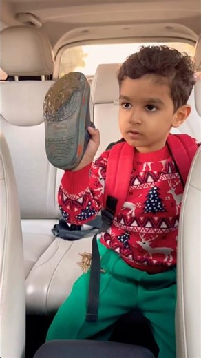 Duggu ki chappal ko kya hua😳😂||puja dhamija shorts #pujadhamija #shorts