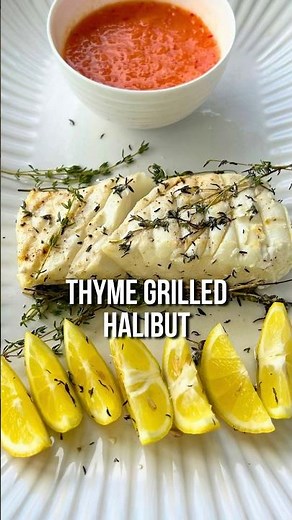 How to Make Thyme Grilled Halibut in 15 Minutes 🍋🔥 #Shorts #grilledfish #halibut #quickdinner