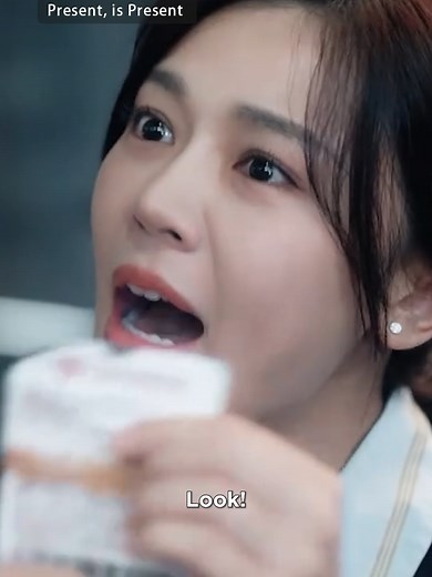 She missed the chance to be the rich😂 #PresentisPresent premieres tonight on #WeTV! #Cdramafyp#chinesedrama#foryou#fyp