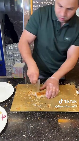 watch turkish VIP doner meat and tasty foods 😋😍#newyorkfoods #ukfoods #usafood #foodlovers #turkeyfoodlovers @Foodie