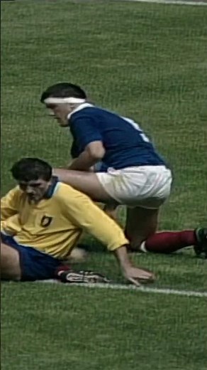 Les touches au rugby à l’époque 🤣 #WorldCup