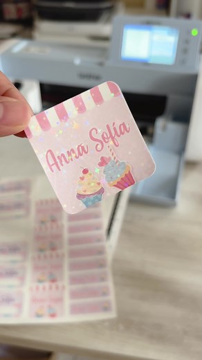 Emprende tu negocio de etiquetas escolares con ScanNcut