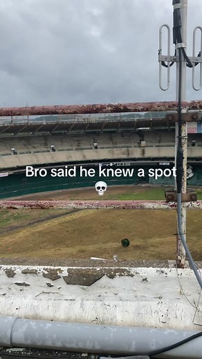 #urbex #abandonedstadium #abandonedbuilding #urbexworld #urbanexploring #dc #stadium #abandonedworld #urbexdmv