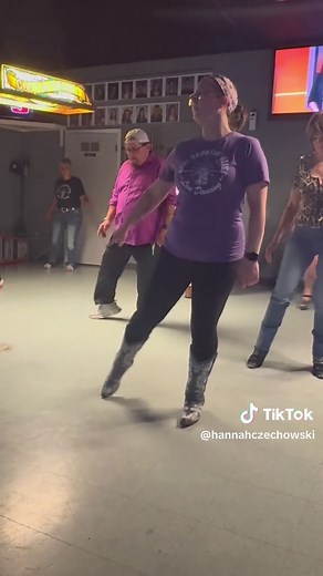 Beginner Line Dance: Drink in My Hand Guide