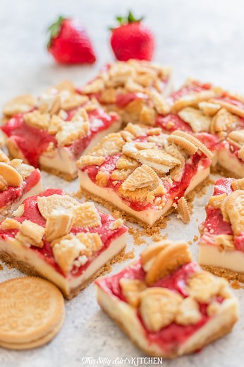 Golden Oreo Strawberry Cheesecake Bars (Easy Recipe)