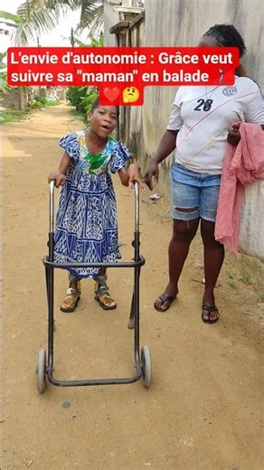 L'envie d'autonomie : Grâce veut suivre sa "maman" en balade 🚶‍♀️❤️🤔