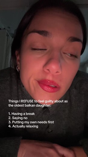 There’s a whole lot to unpack here #trauma #daughter #bosnian #problems #fyp