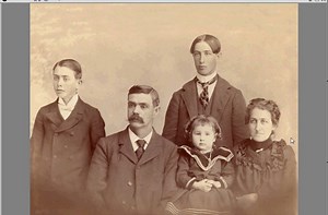 How to resize pictures so that they dont get cropped when printed??