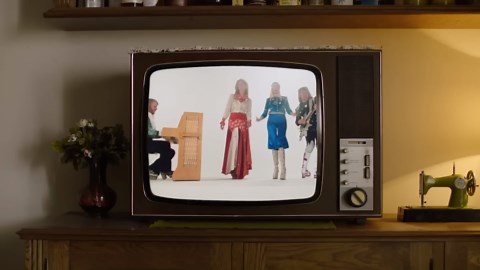 Saab Gripen - The Smartest Fighter Jet?