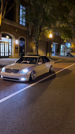 Lexus LS430 VIP Build Guide for Car Enthusiasts