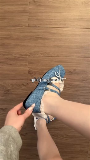 Pre-order Stylish Flat Shoes in Size 34 to 41