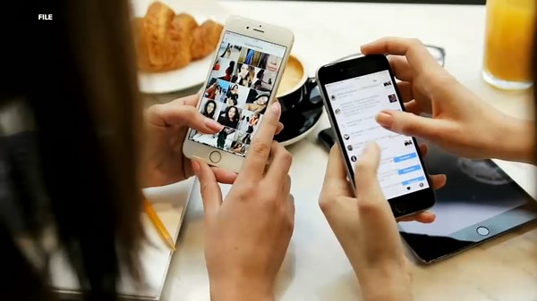 NJ phone ban: Gov. Murphy signs law banning cellphones in New Jersey public schools