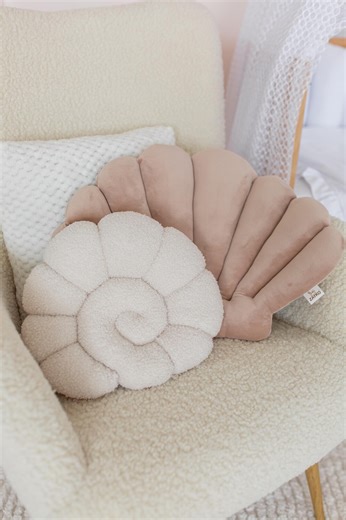 Seashell Nursery Pillow, Shell Cushion for Kids Room, Coastal Baby Room Decor - Etsy
