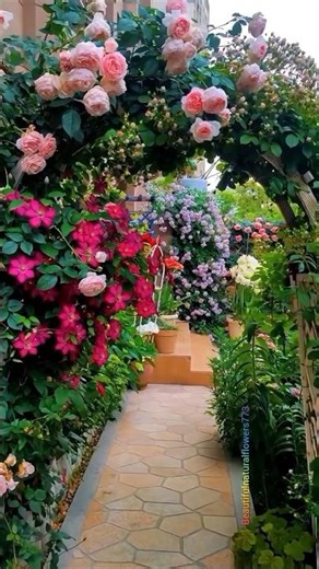 Relaxing Flower Paradise 🌺 Nature Therapy 4K