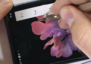 Galaxy Z Flip test shows its 'Ultra Thin Glass' display is easily damaged