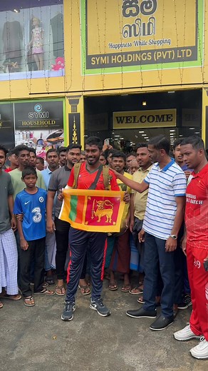 Join Shahmee Shaheed's Great Adventure Walking Around Sri Lanka!