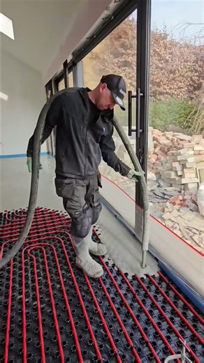 Underfloor Heating System Explained | How Homes Stay Warm in Winter | #Technology