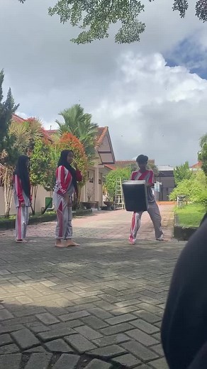 aoneverse (@aoneverse1)’s videos with suara asli - S.p.rt. Gresik