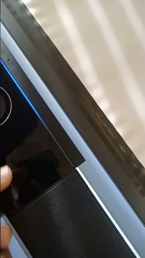 How do you pair remote control with Polycom Studio SharePOLYCOM STUDIO BT REMOTE CONTROL