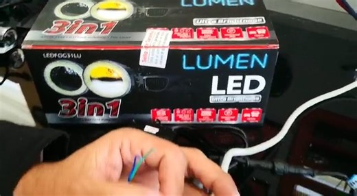 Repuestos FM on Instagram: "🎼 Ilumina el camino, faro 3 en 1 c/Ojo de Angel 💵***Oferta** ¢50.000 IVI** 🚨 😍Luz LED 3 en 1 Alimentación: 12V/24V Salida de potencia: 30W Luminosidad de 3200 LM Resistencia al agua: IP67 Distancia de irradiación: 200/50 Metros Temperatura de color: 5000K-6000K 📲Garantía de 1 ano. Look completamente diferente a todas las que hay en el mercado 🚗Estamos ubicados 350 metros norte de la plaza deportes de La Uruca , Diagonal a los tanques de Acueductos, en Waze salim