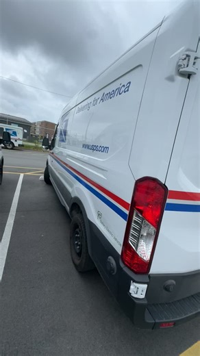 What a wonderful $aturday it’s going to be 🥰 stay safe, take your breaks & be Successful ORGANIZATION IS 🔑 #usps #saturday #mailman #citycarrier #overtime #ev #ford #promaster #fyp #fypage #fypageシ #postoffice