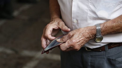 Ποιοι μπορούν να πάρουν σύνταξη πριν από τα 62 έτη - Ο αναλυτικός οδηγός | Athens Magazine