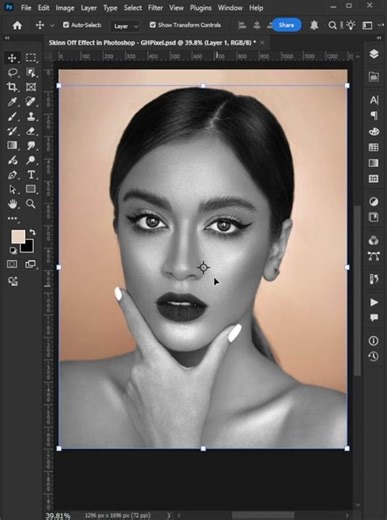 Skin-Off Effect Using Liquify in Photoshop