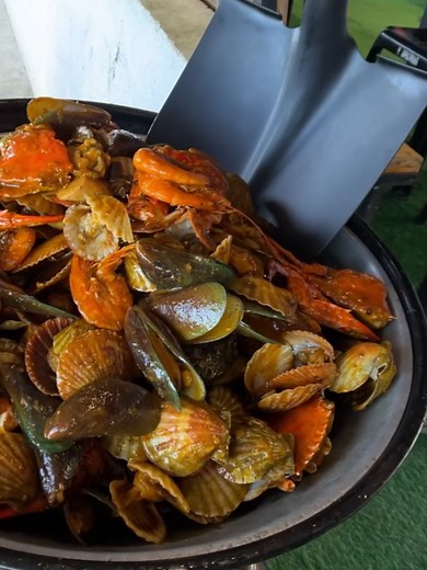 Isang palang seafoods #BisayaStudio #BisayaStudioMukbang