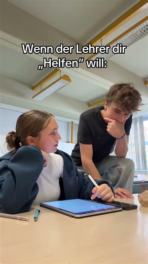 Und immer dieser Kaffe Mundgeruch 😭🙏#unterricht #schule #comedy #memes #lehrer #funny
