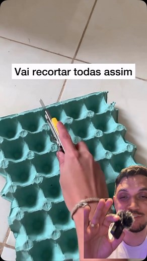 16K views · 10K reactions | Dica sensacional pra deixar os seus gatinhos entretidos, um arranhador reciclado ✅ . . . . . . . . . #dicas #truques #facavocemesmo #diy #lifehack #gatos #animaisdeestimação #gatinhos #arranhador #reciclar #recicla #lucaodicas #lucaotech | LucaoTech | Facebook