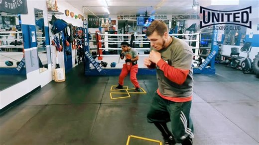 Markees Watkins on Instagram: "Boxing footwork drill 🥊 Working the V-step with proper weight shift and weight transfer for balance, power, and positioning. Building strong fundamentals, movement, and ring control. #BoxingFootwork #VStep #WeightShift #WeightTransfer #BoxingDrills BoxingFundamentals FootworkTraining FightIQ SweetScience BoxingCoach UnitedBoxingClub"