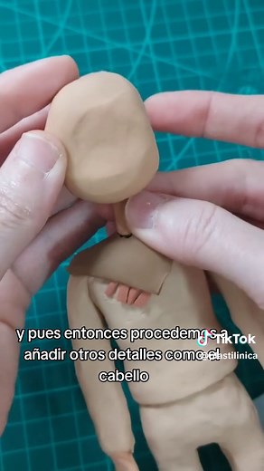Un resumen de todo el proceso para hacer un muñeco de #stopmotion con #plastilina ¡Espero pronto hacer un tutorial más detallado!