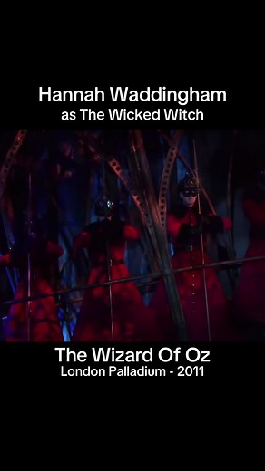 Hannah Waddingham in The Wizard Of Oz at the London Palladium in 2011 #wizardofoz #wicked #oz #wickedwitchofthewest #westend #theatre #green #musical #musicaltheatre #Elphaba #hannahwaddingham #london #ldn #tiktok #fyp #xyzbca #foryoupage #adultsoftiktok