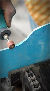 DIY How to make large Concrete Planters from A to Z - #diycrafts #diyideas #diyvideo #easydiy #diys #ideas #tricks #craftstip #smartcrafts #cement #cementdiy #cementart #flowerpot | Smart Crafts