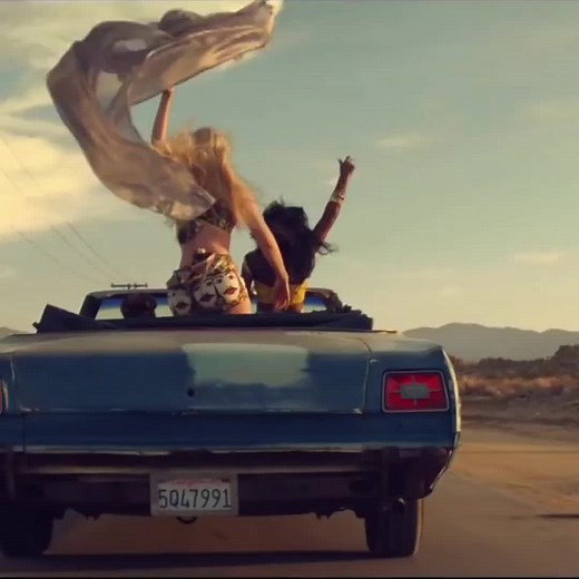 Work - Iggy Azalea Lyrics Video