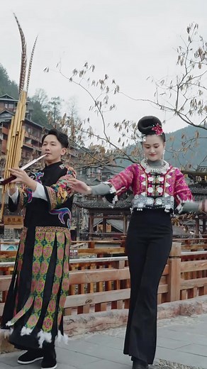 cr: 喵小姐（爱唱歌🎤）(1385583366) #hmu #hmub #苗族 #miaozu #miao #少数民族 #hmongtiktok #hmongclothes #苗族姑娘 #苗族服饰 #hmonggirl ##hmong #hmoob #苗族文化 #hmongfyp #hmongcheck #khaubncaws #hmongculture