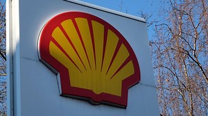 Shell Convent Refinery begins closing before December; 657 people will lose their jobs