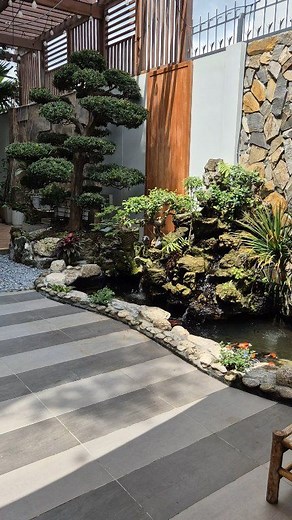 685K views · 9.4K reactions | Hồ cá koi nhỏ xinh trong sân nhà sau...