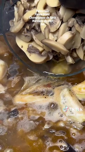 Bouillon sauvage de poisson fumé aux épinards