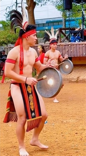 Experience real Pinoy culture and teamwork! 🇵🇭 #shorts #philippines